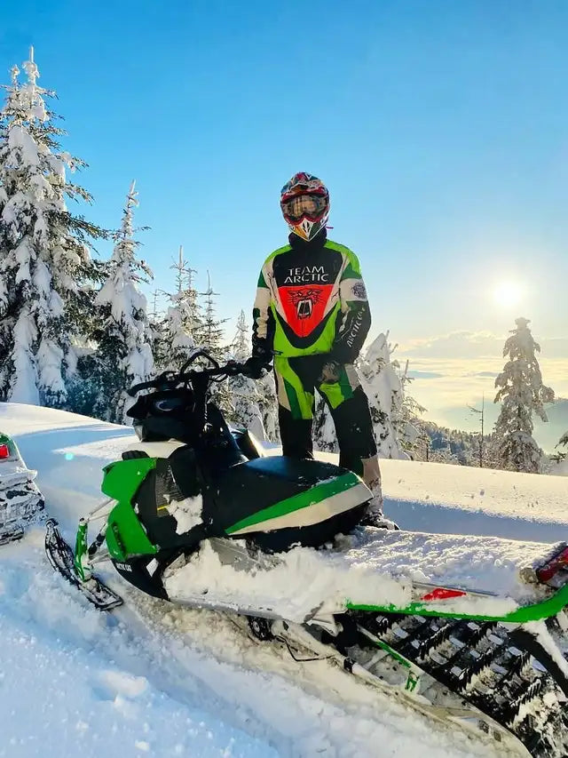 Apply the TEC 2000 to your snowmobile